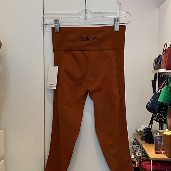 NWT Halfdays Sophia Leggings in Caramel Size Small - Picture 6 of 6